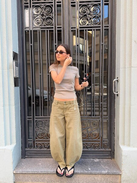 BERSHKA BARREL FIT PANTS